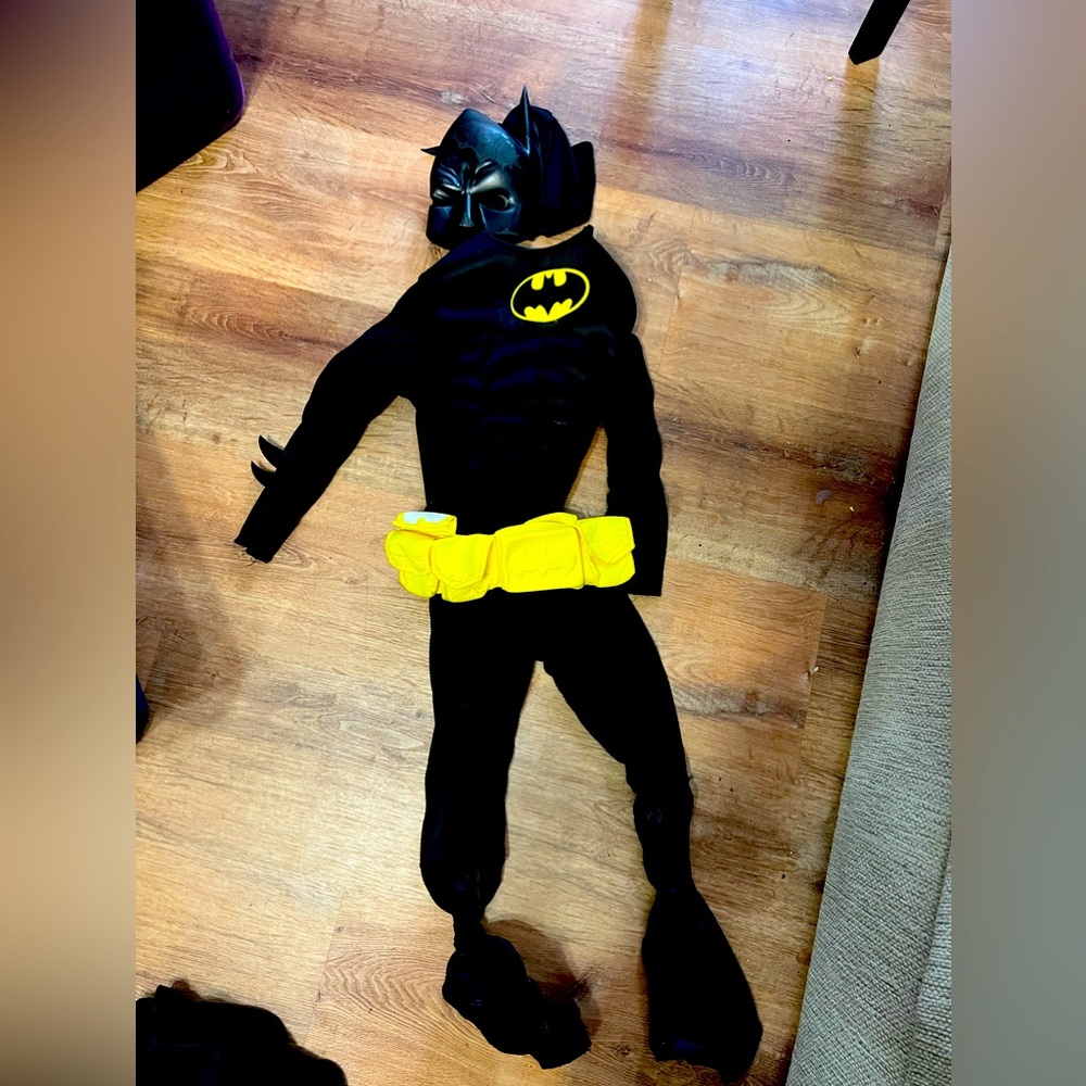 Boys Batman Costume Size Small